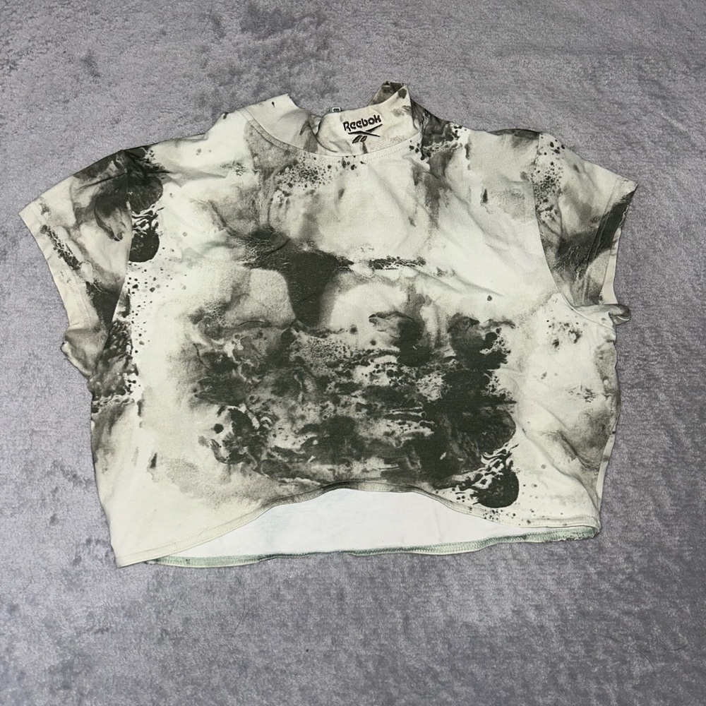 Reebok Women's Green and White Crop Top